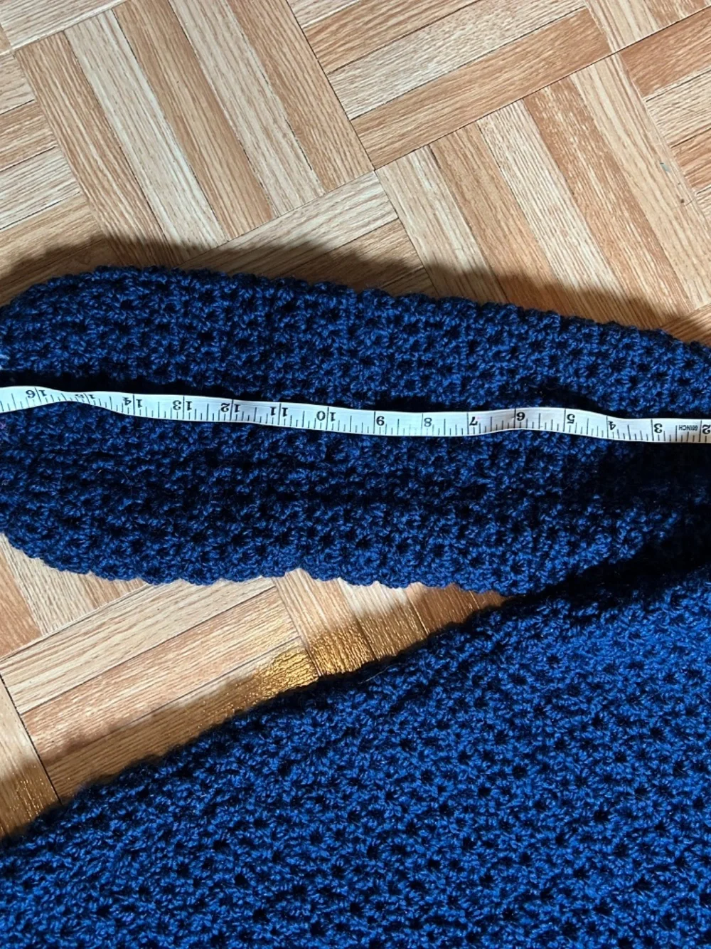 Oversized Crochet Cardigan Moon-Phases - Picture 5 of 6